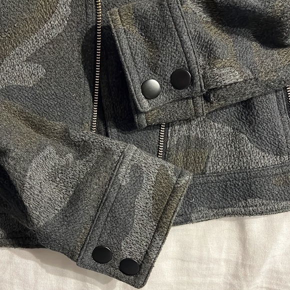 Anthropologie Camo Moto Jacket size small - Picture 4 of 7
